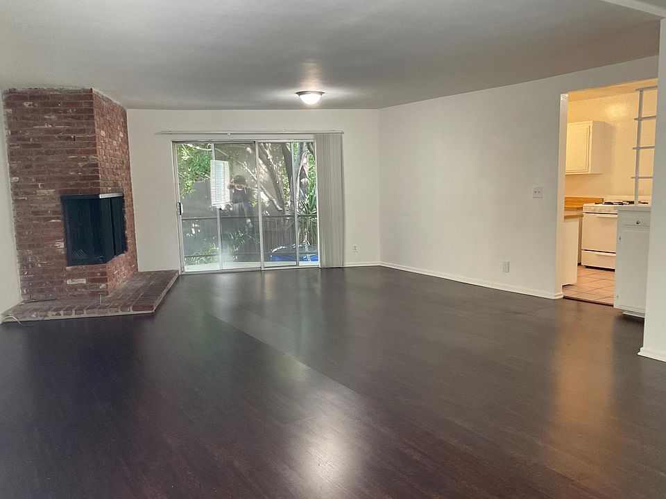1st image of 11980 Laurelwood Dr APT 16
