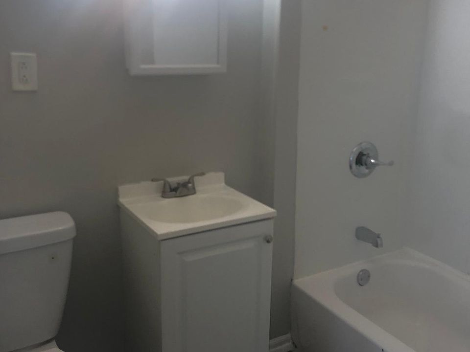 1st image of 109 Progressive Ave #2