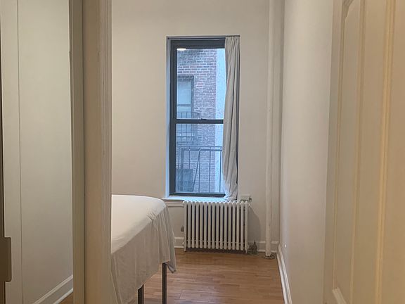 5th image of 350 W 56th St APT 3B