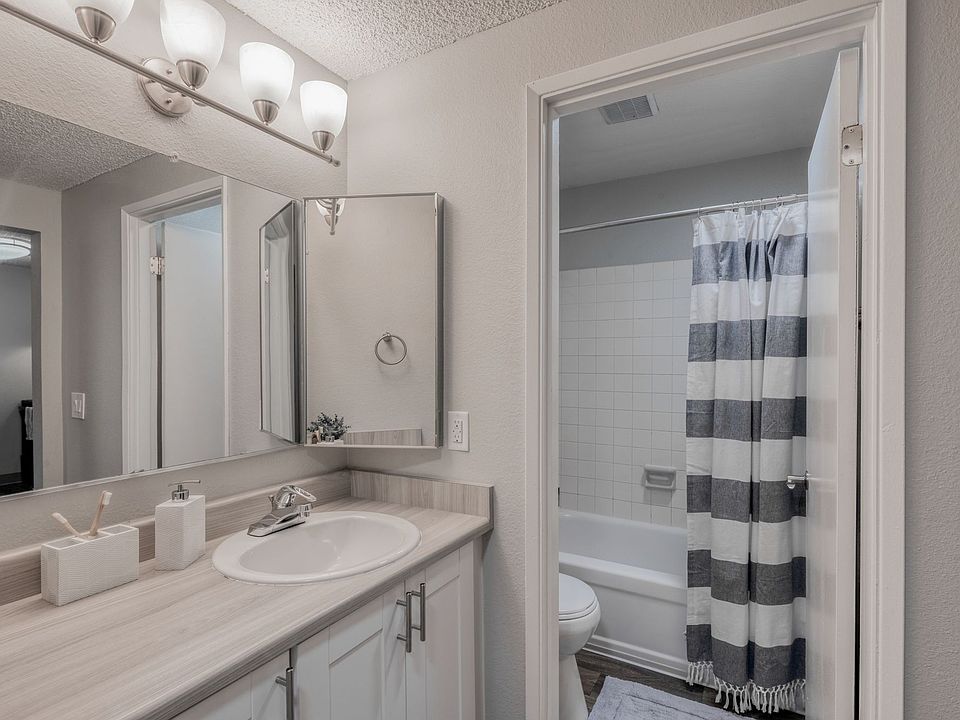 Wimbledon Square And Gardens 2837 SE Colt Dr Portland, OR Zillow