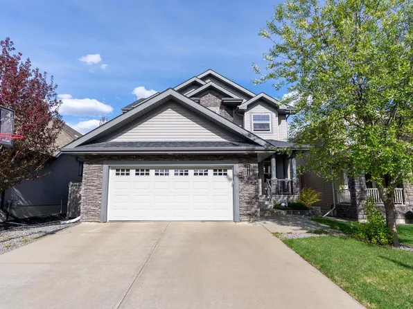 6411 Mann Ct NW, Edmonton, AB T6R 0J1