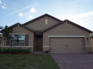 912 Old Country Rd SE, Palm Bay, FL 32909