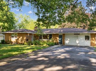 1477 N 28th St, Kalamazoo, MI 49048