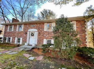 2 Brewster Rd, Hingham, MA 02043