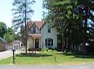 620 S Franklin St, Poynette, WI 53955