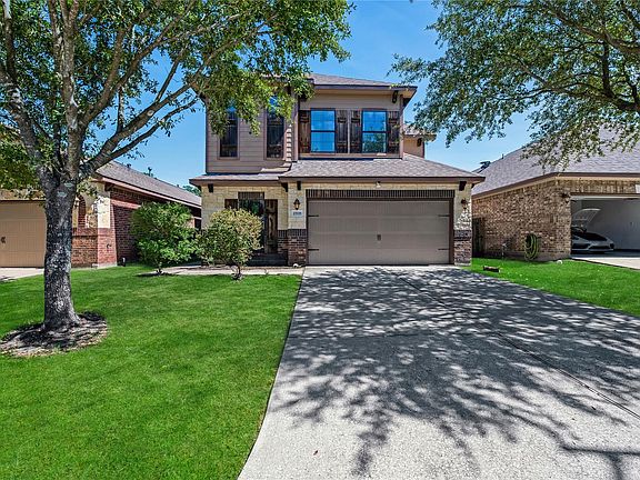 2nd image of 25118 Andris Ln