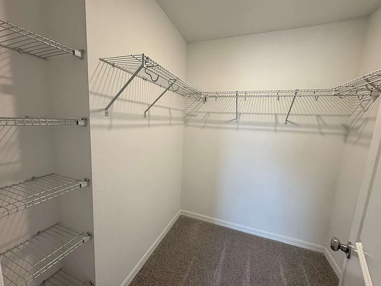 10725 Eclipse St — Photo 14