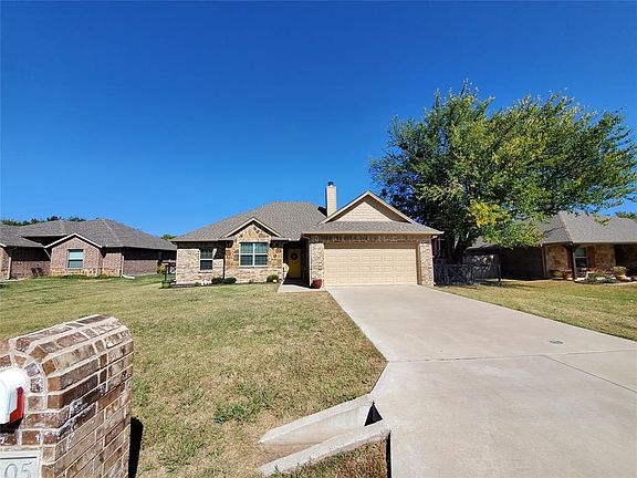 2nd image of 1205 Mary Ann Ct