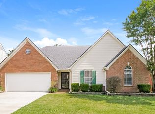 7099 Country Walk Dr, Cordova, TN 38018