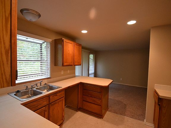 2nd image of 3414 S 299th St