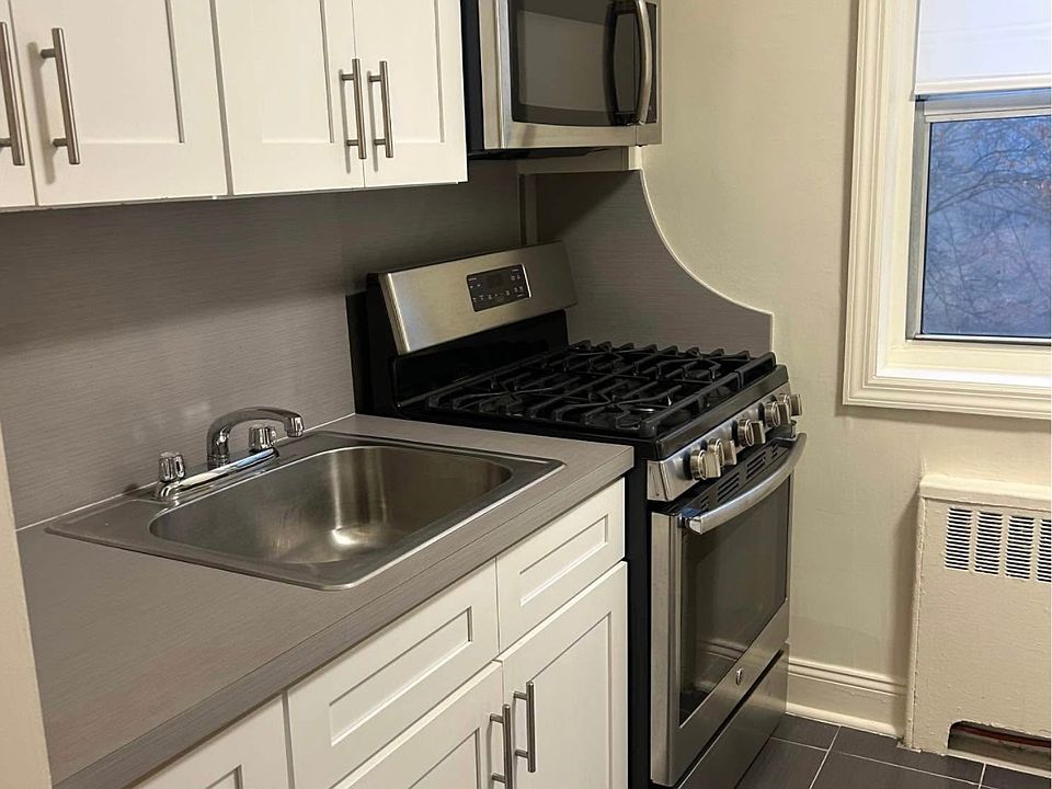 1st image of 2074 Cropsey Ave APT 6A