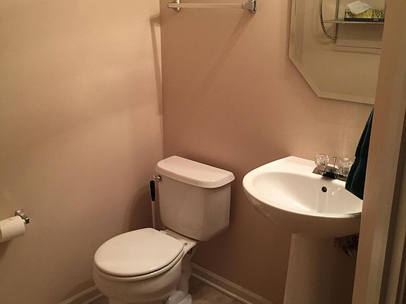 1/2 bath