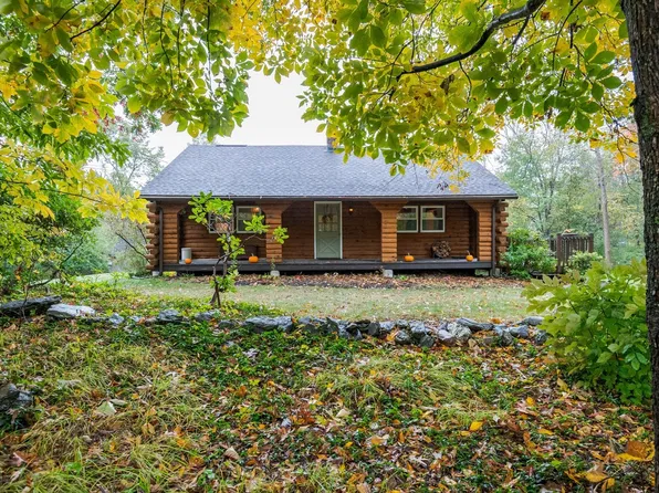 387 Middle St, West Newbury, MA 01985
