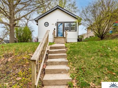 5511 Hickory St, Omaha, NE, 68106