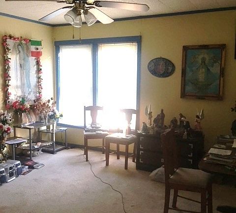 3rd image of 211 Dogwood Ln