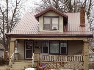 1129 S Spring St, Springfield, IL 62704