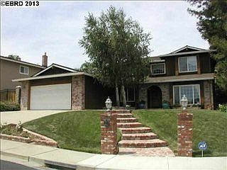 2nd image of 2475 Grimsby Dr