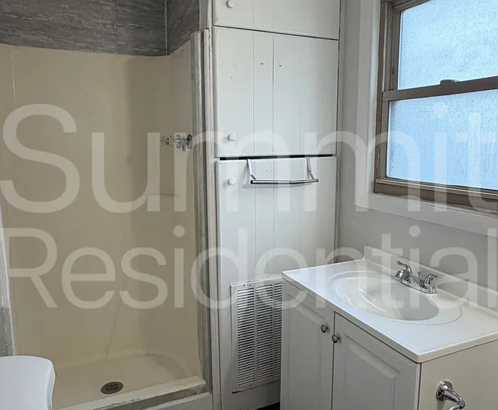 327 Laclede St #B — Photo 17