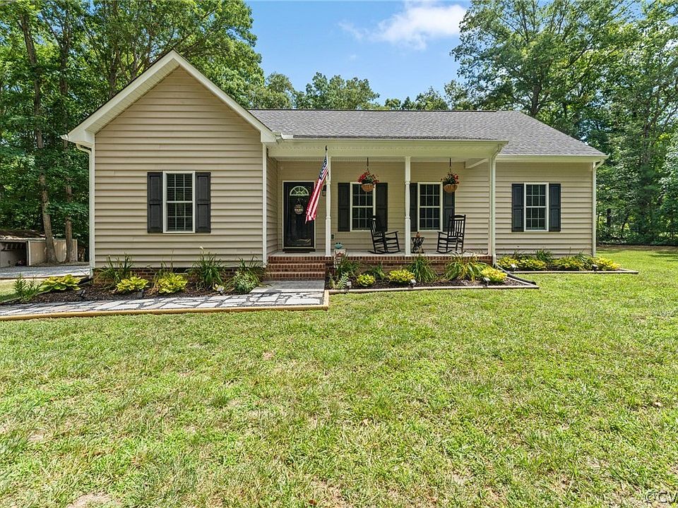 1st image of 112 Roane Oak Trl