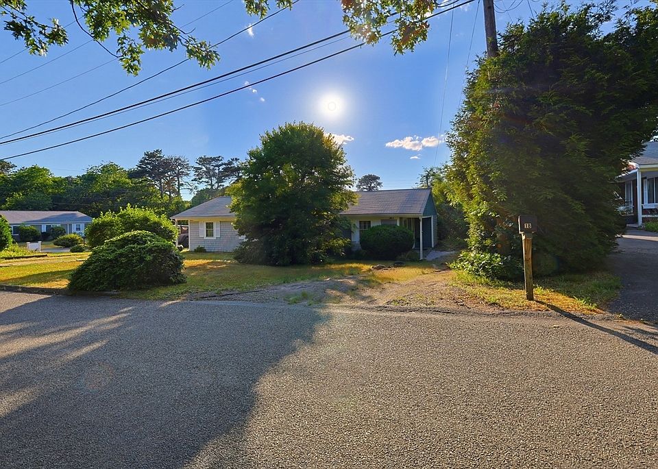1st image of 18 Cobb Ave #18