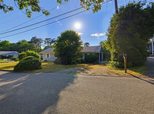 18 Cobb Ave #18, Yarmouth Port, MA 02675