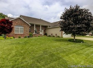 1700 Old Ivy Dr, Springfield, IL 62711