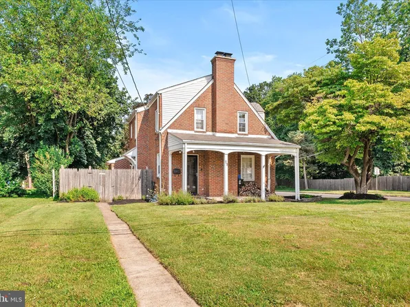 71 Homestead Ave, Hamilton, NJ 08610