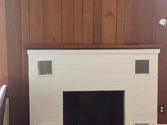 5th image of 12 Court St