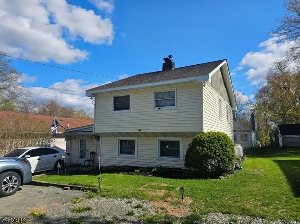 13 Ardena Rd, West Milford Twp., NJ 07421