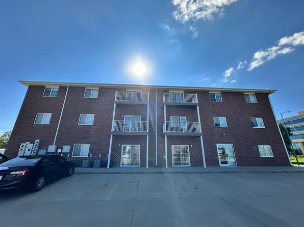 2039 Q St #102, Lincoln, NE 68503