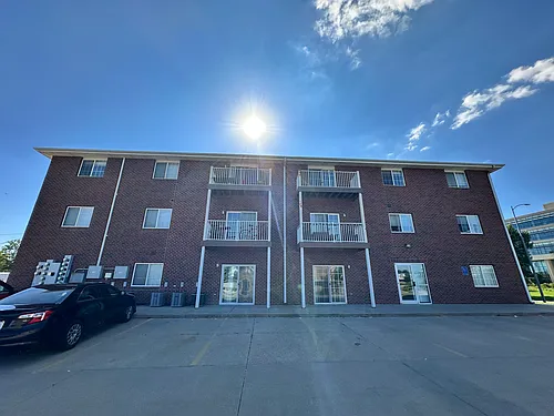 2039 Q St #102 Photo 1