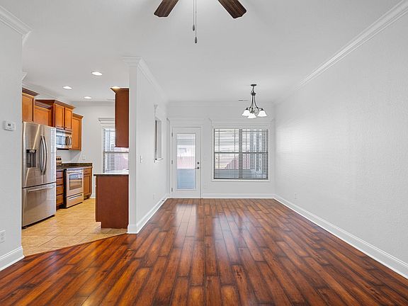 5th image of 85 Orchard Ln