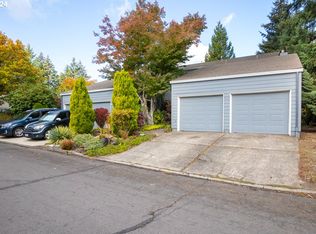 10545 SW Del Monte Dr, Tigard, OR 97224
