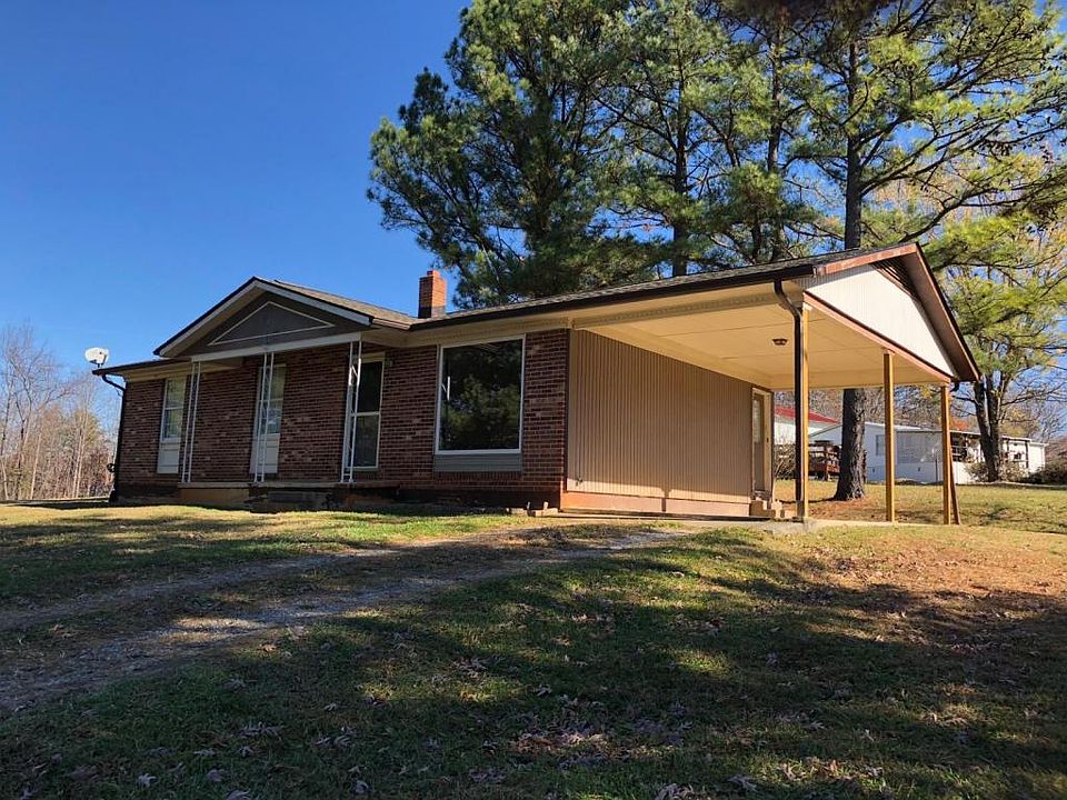 2nd image of 195 Deerwood Dr