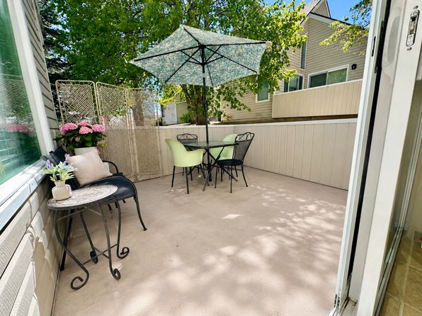 2461 S Xanadu Way Unit D