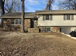 1816 Colonial Rd, Jonesboro, AR 72401