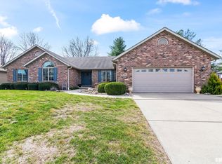 3924 Old Mill Ln, Springfield, IL 62711