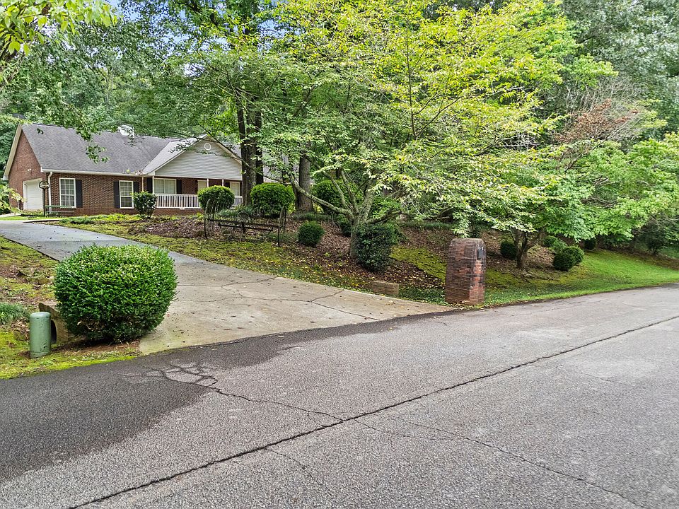 1st image of 119 Bridget Dr