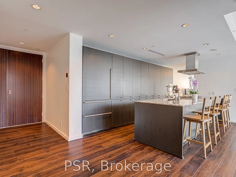 180 University Ave #3109 — Photo 6