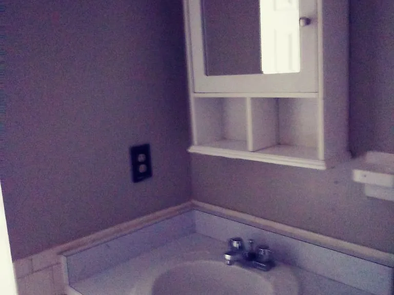 346 N Dewey St — Photo 12