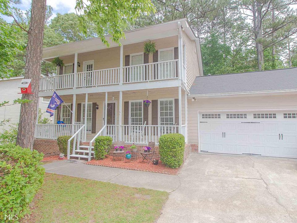 1st image of 3090 Revere Cir