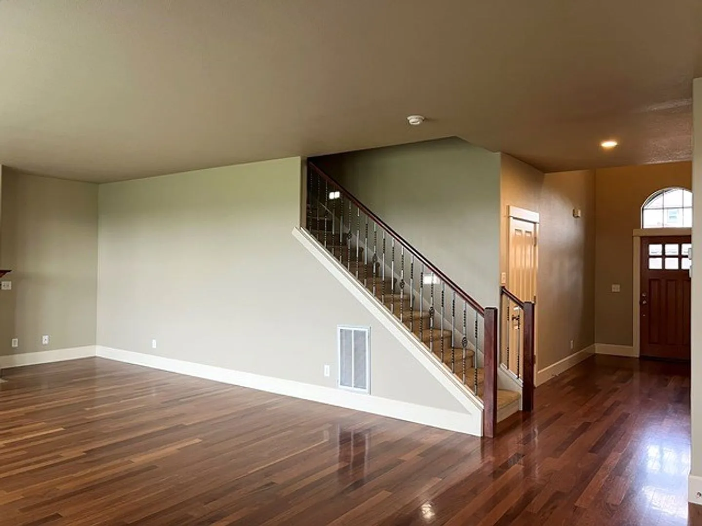 4Bd/2.5Ba Two Story House - Available Mid October! — Photo 3