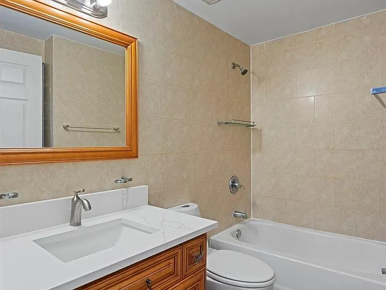 7110 Southgate Blvd — Photo 16