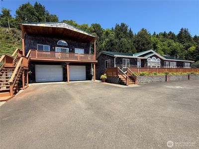 144 State Rt 101, Chinook, WA, 98614