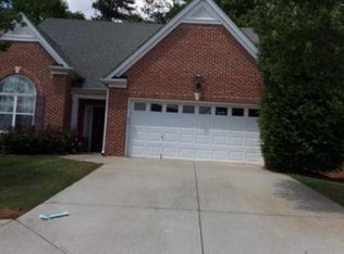 469 Bellbrook Ln, Lawrenceville, GA 30045