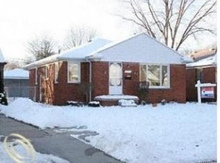 8251 Riverdale St, Dearborn Heights, MI 48127