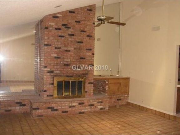 4th image of 1960 Tequesta St