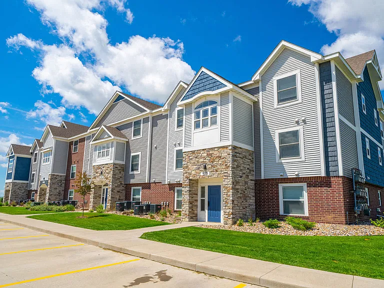 The Reserve at Destination Pointe — Photo 42