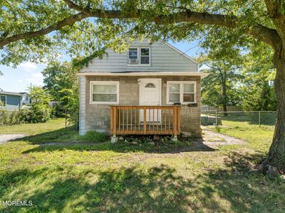 212 Seeley Avenue, Keansburg, NJ, 07734