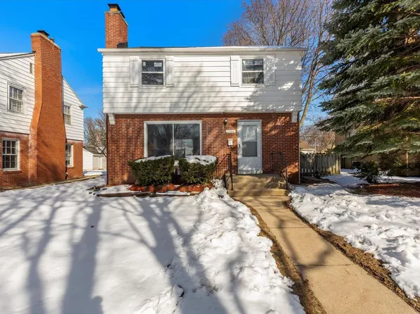 3708 North 54th BOULEVARD, Milwaukee, WI 53216